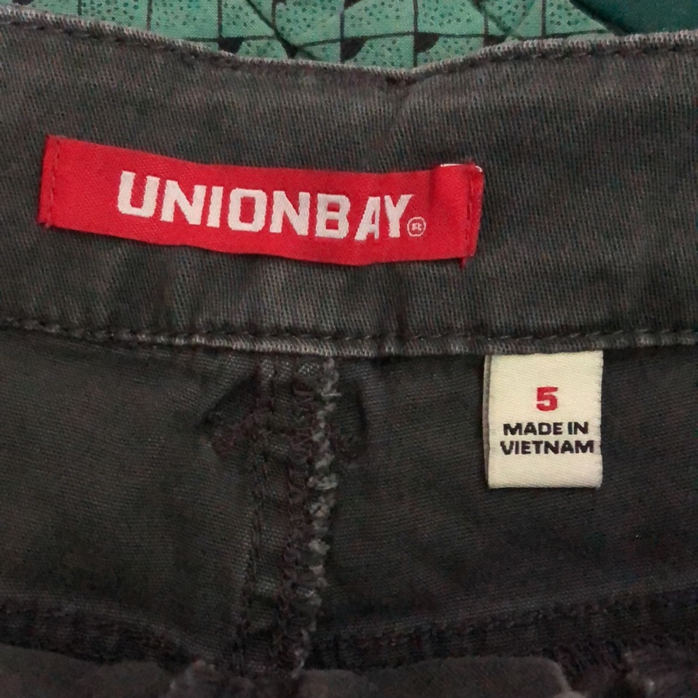 Union Bay Hip Hugging Shorts Size 5 Dark Grey - Picture 4 of 4